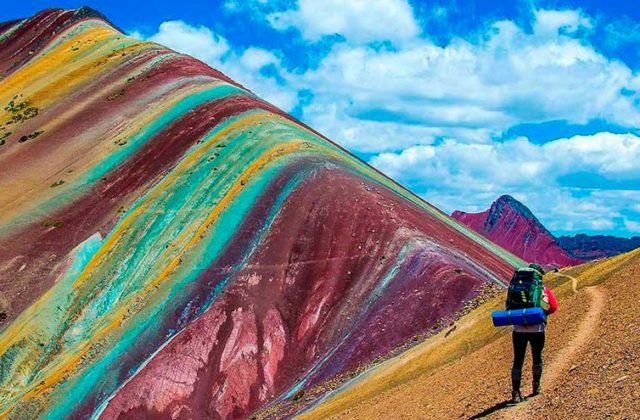 Paracas Cusco – Rainbow Mountain